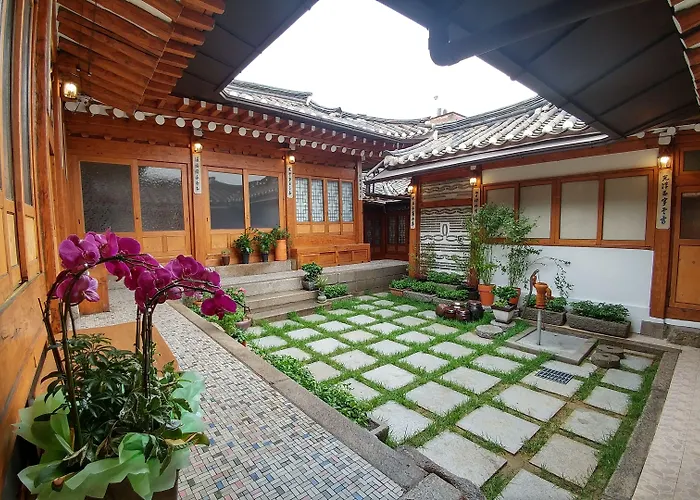 Hotel Sohyeondang Hanok Seoel