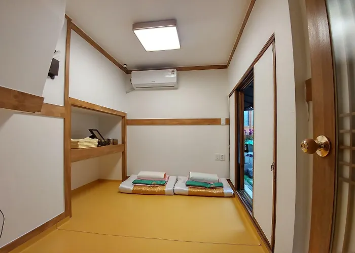 Hotel Sohyeondang Hanok