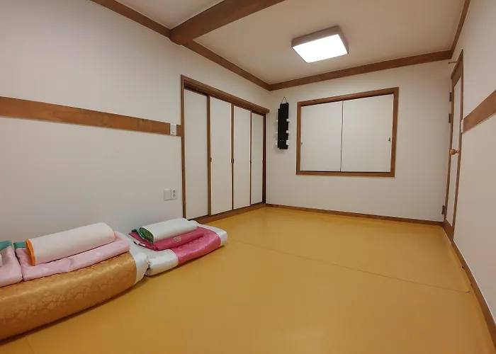 Hotel Sohyeondang Hanok