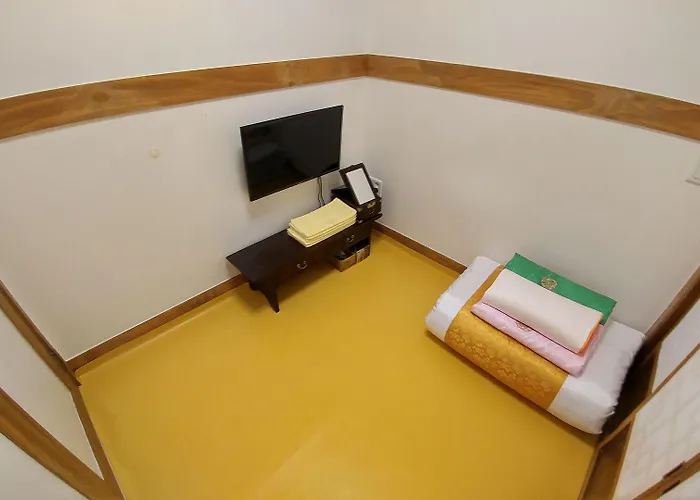 Hotel Sohyeondang Hanok 2*