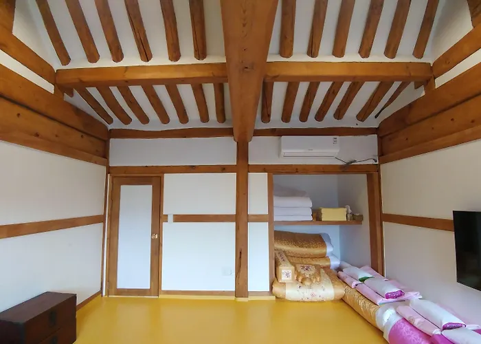 Hotel Sohyeondang Hanok 2*