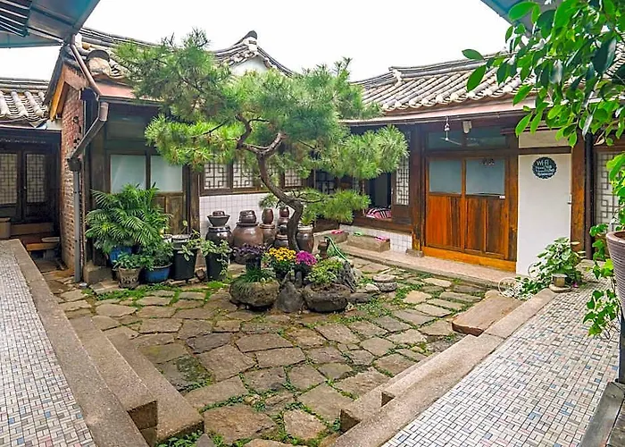 Sohyeondang Hanok Hotel