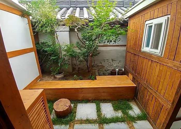 Hotel Sohyeondang Hanok