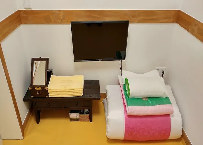 Sohyeondang Hanok Hotel