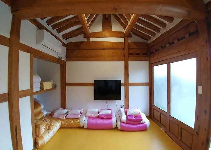 Hotel Sohyeondang Hanok