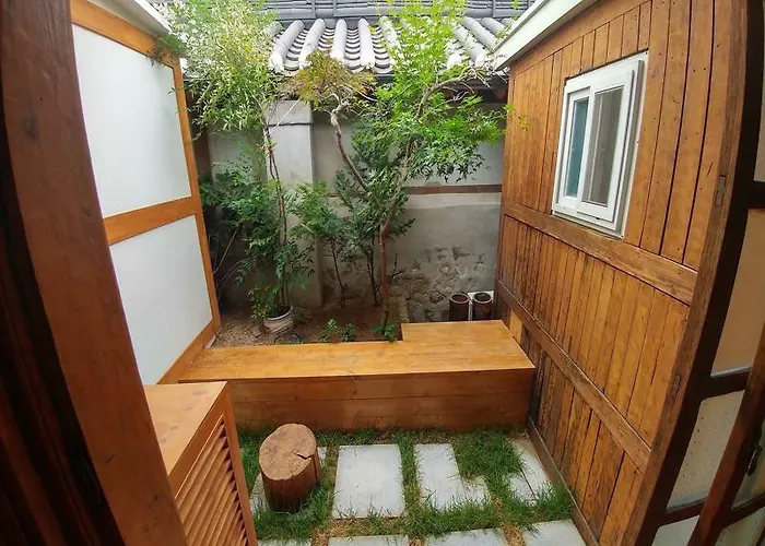 Sohyeondang Hanok